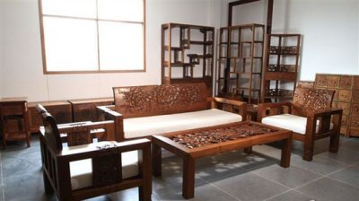 核桃木家具的優(yōu)缺點(diǎn)，核桃木家具如何保養(yǎng)?